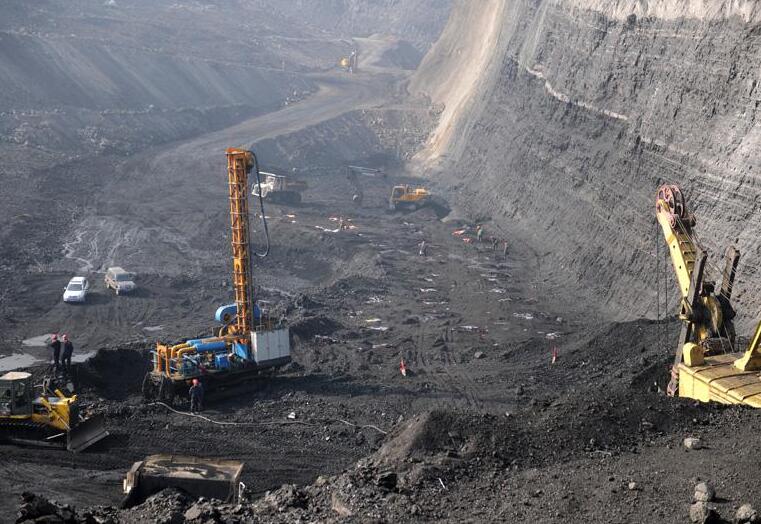 礦用起重滑車吊運(yùn)時(shí)屬于是高空作業(yè)嗎？