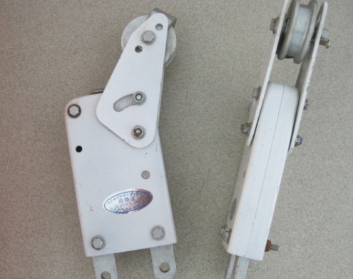 吊籃安裝安全鎖的重要性