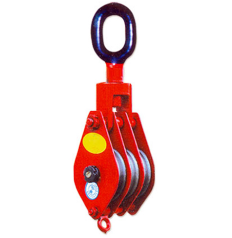 以摩托車為起重滑車的驅(qū)動裝置可行嗎