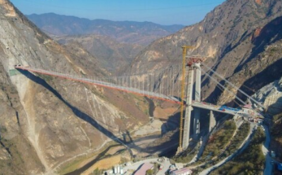 起重滑車在云南玉溪至楚雄高速綠汁江大橋建設(shè)中的貢獻(xiàn)