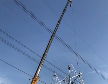 宜華直流線路遷改工程新塔組立使用起重滑車