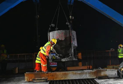 景文高速中林大橋建設使用起重滑車
