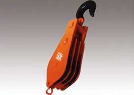 不要把起重滑車當兒戲